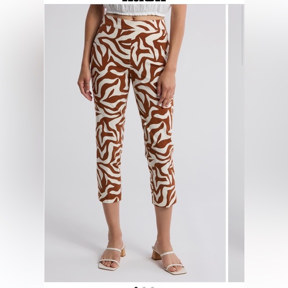 SPANX On The Go Print Ankle Slim Straight Leg Pants Small & Medium available NWT - Picture 1 of 3